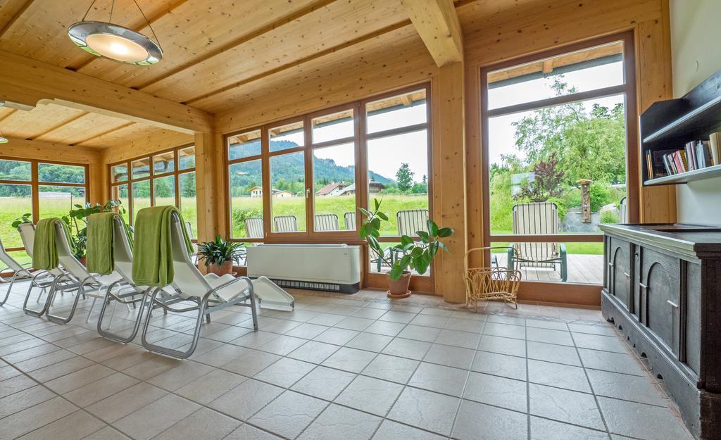 Das Leonhard - Naturparkhotel Am Weissensee Dış mekan fotoğraf