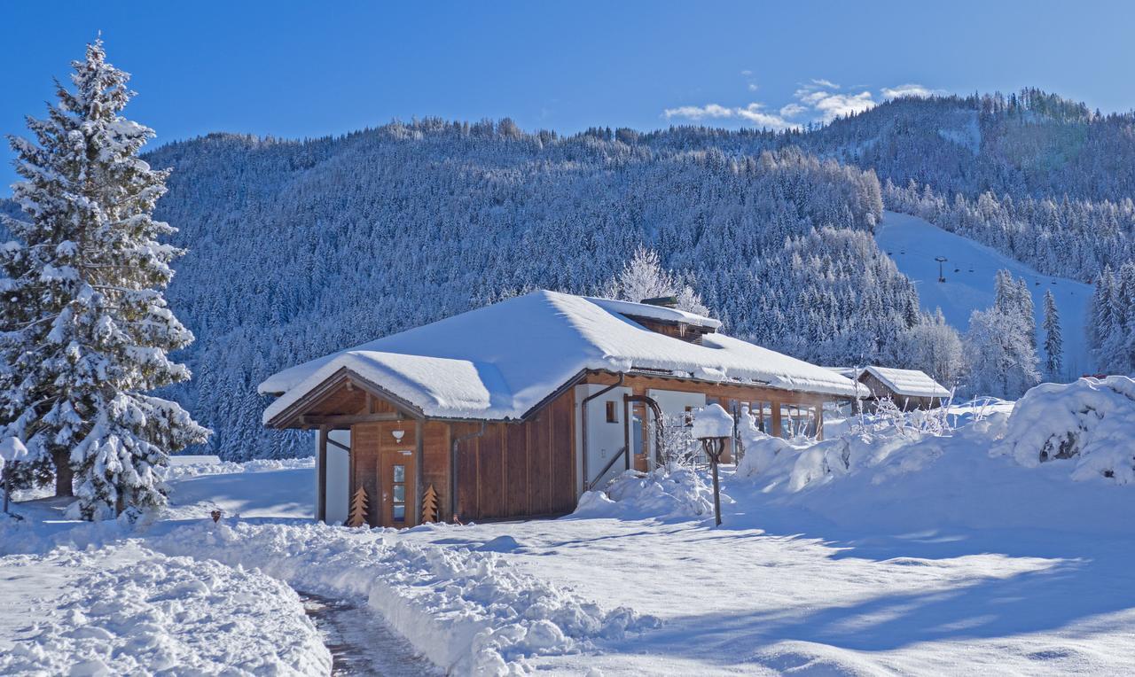 Das Leonhard - Naturparkhotel Am Weissensee Dış mekan fotoğraf