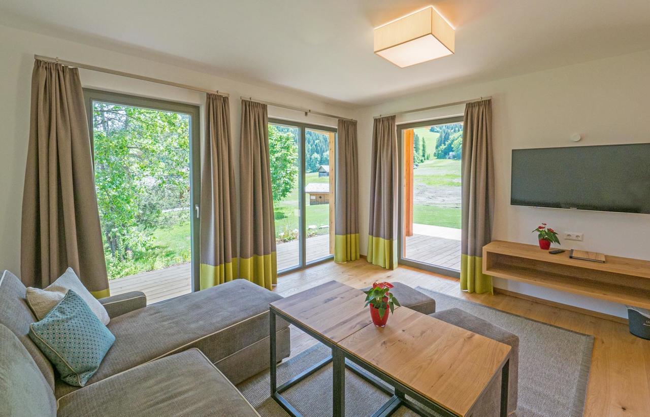 Das Leonhard - Naturparkhotel Am Weissensee Dış mekan fotoğraf